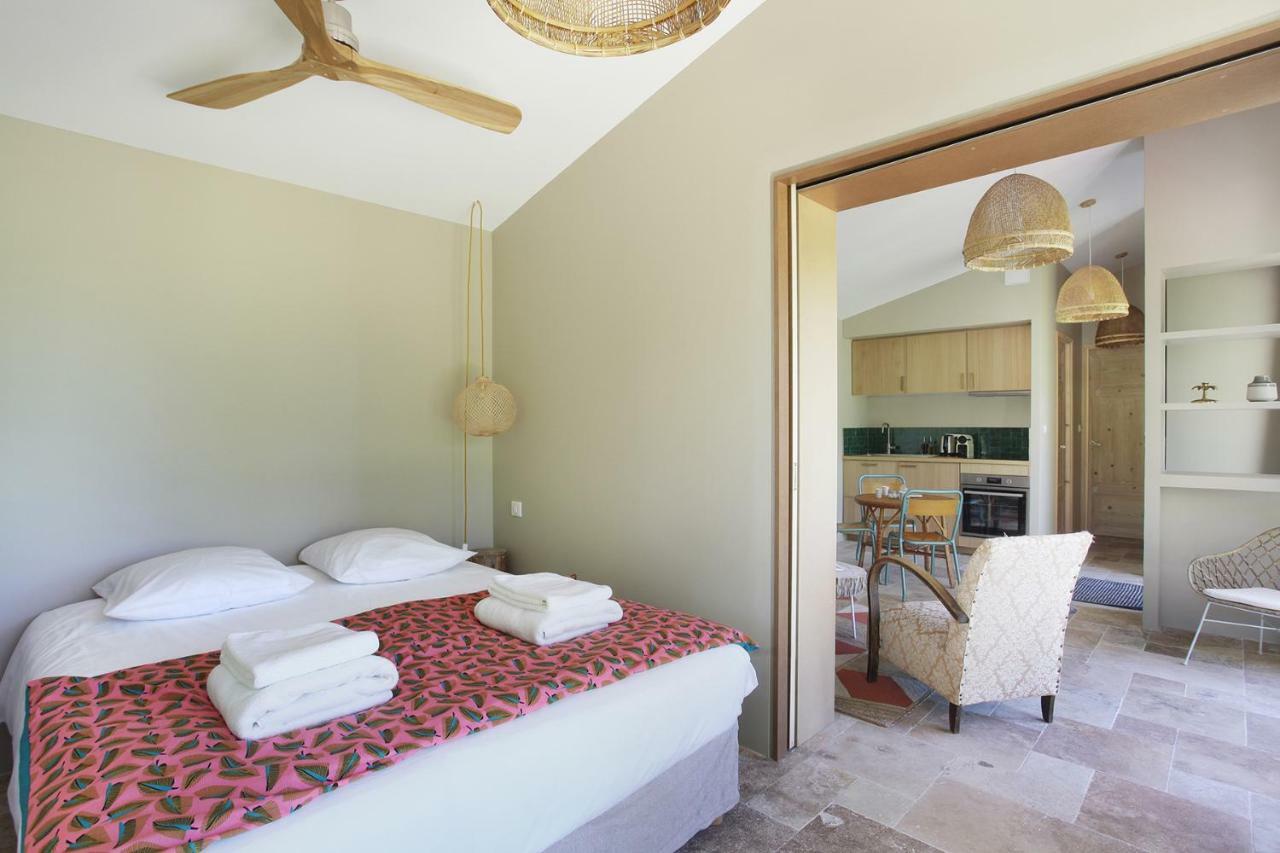 Hotel Domaine Les Petites Vaines Goult Zewnętrze zdjęcie
